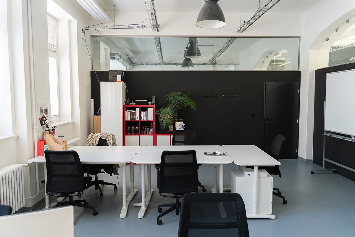 Impact Hub Praha private office