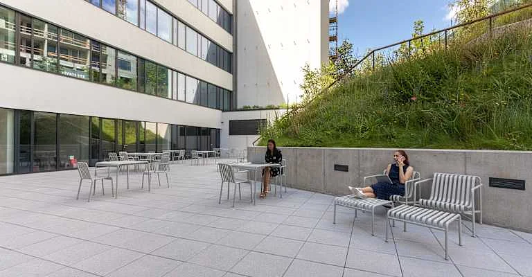 Spaces SmichOff open workspace