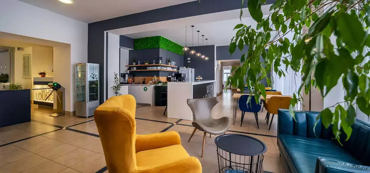 WorkLounge Smíchov coworking interior