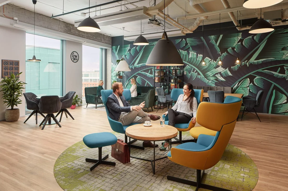 Scott.Weber Praga Studios - office area