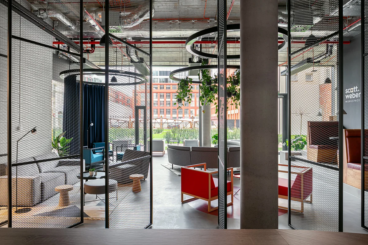 Praga Office & Garden meeting space